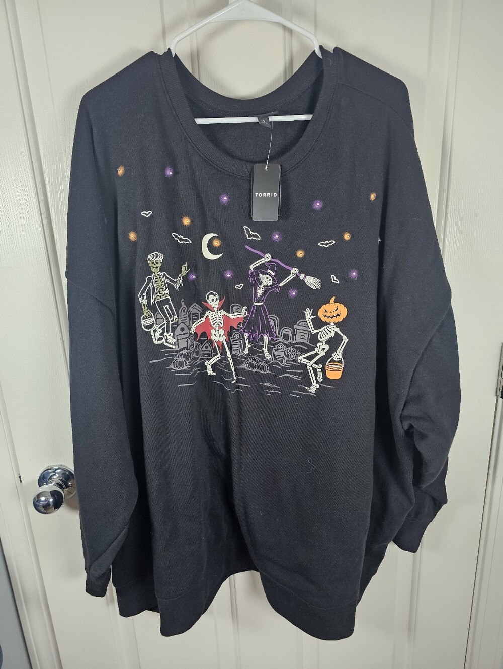 Torrid NWT Halloween Skeleton Light Up Relaxed Cozy Fleece Sweatshirt Size 5x